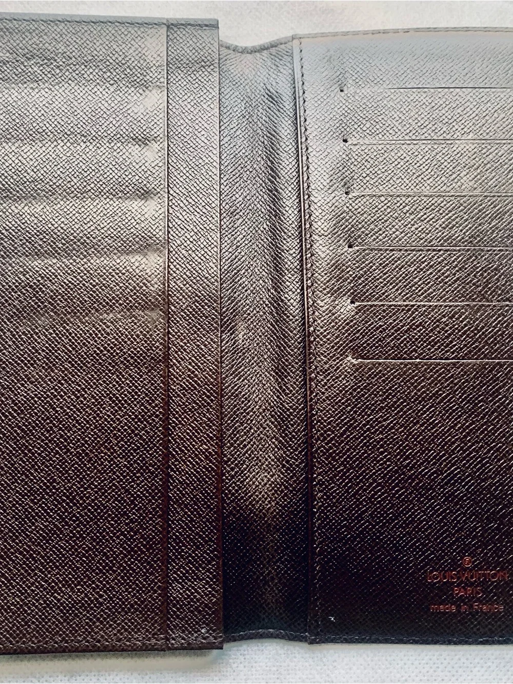 Brown Textured Leather Bi-Fold checkbook wallet